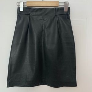 Faux leather high waisted pencil mini skirt
